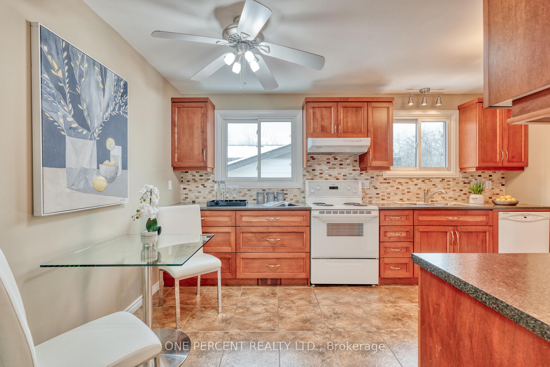 Photo 14 of 5194 Broughton Crescent, Burlington, Appleby — HOMEH
