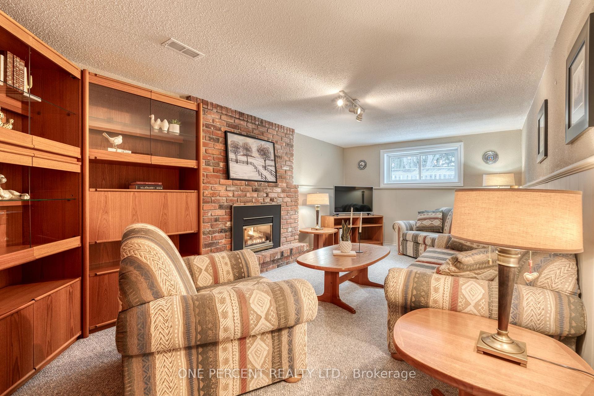 Photo 25 of 5194 Broughton Crescent, Burlington, Appleby — HOMEH