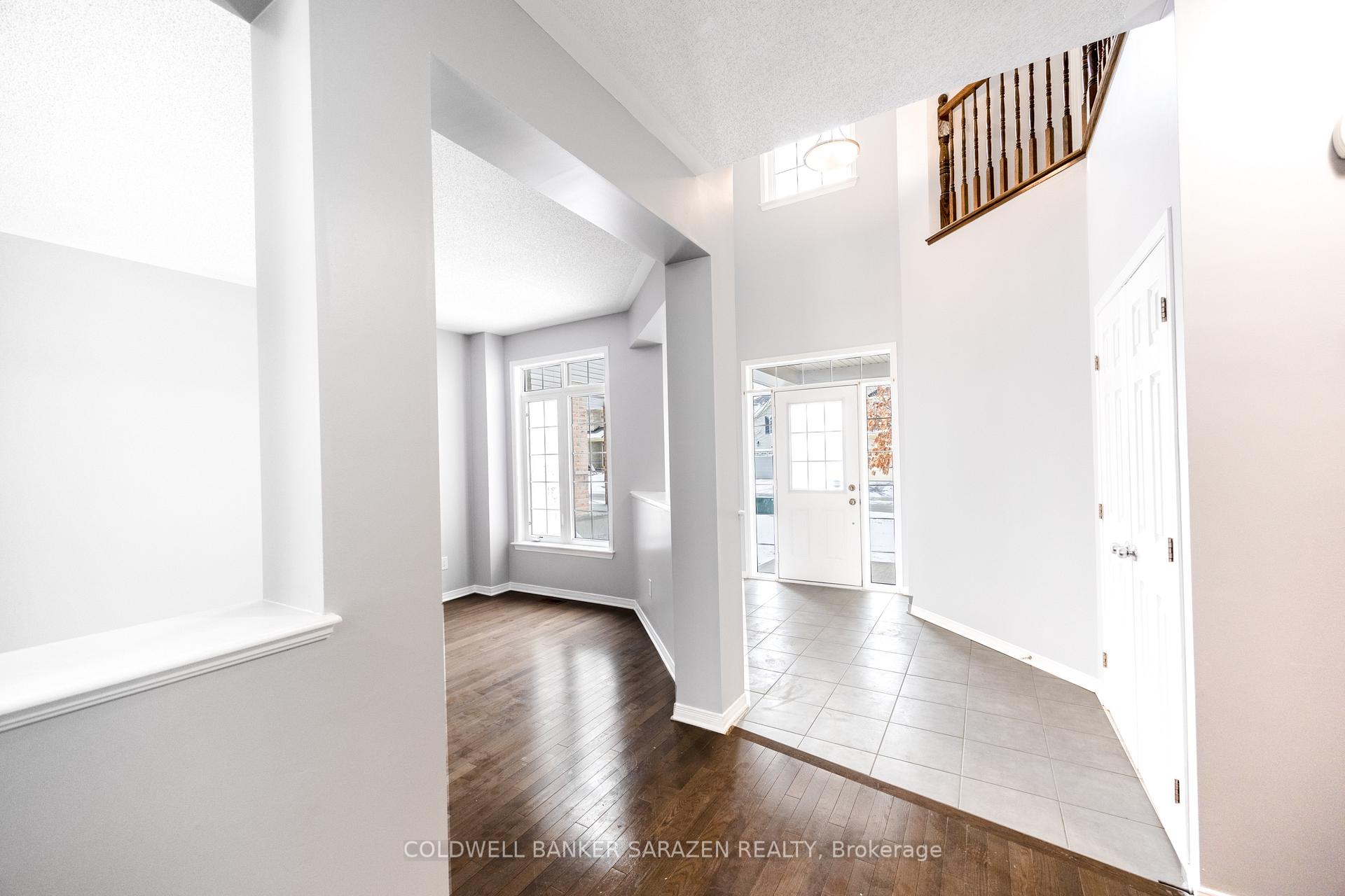 Photo 4 of 590 Pinawa Circle E, Ottawa, Barrhaven - Stonebridge — HOMEH