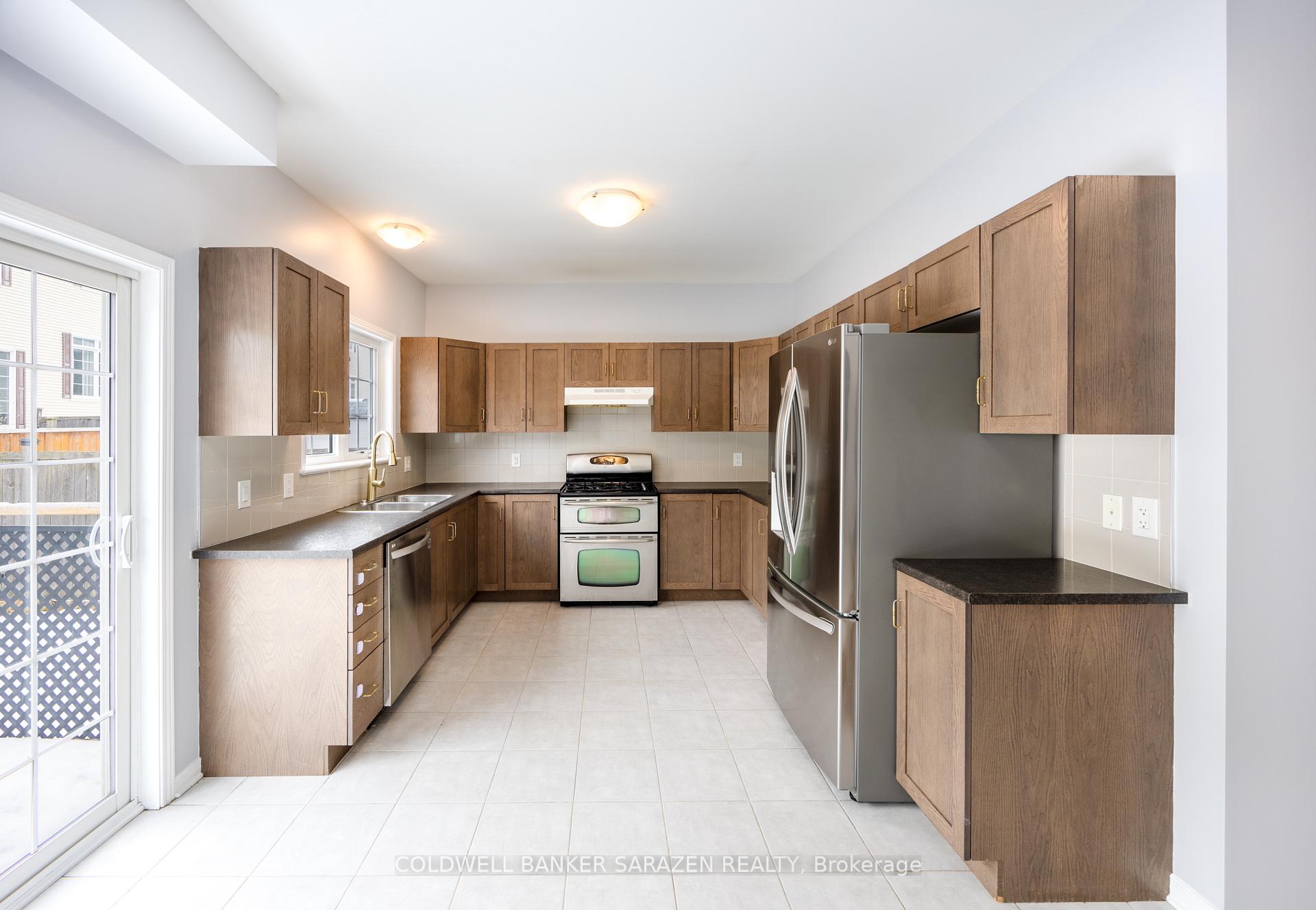 Photo 9 of 590 Pinawa Circle E, Ottawa, Barrhaven - Stonebridge — HOMEH