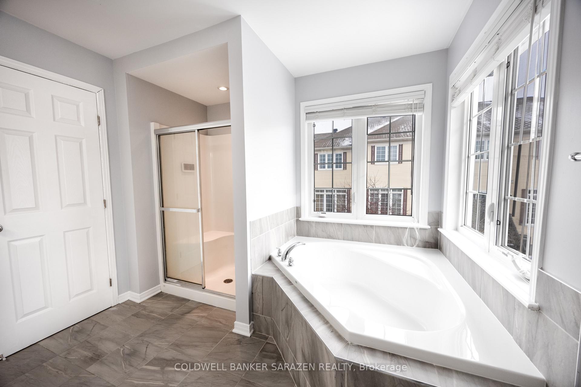 Photo 19 of 590 Pinawa Circle E, Ottawa, Barrhaven - Stonebridge — HOMEH