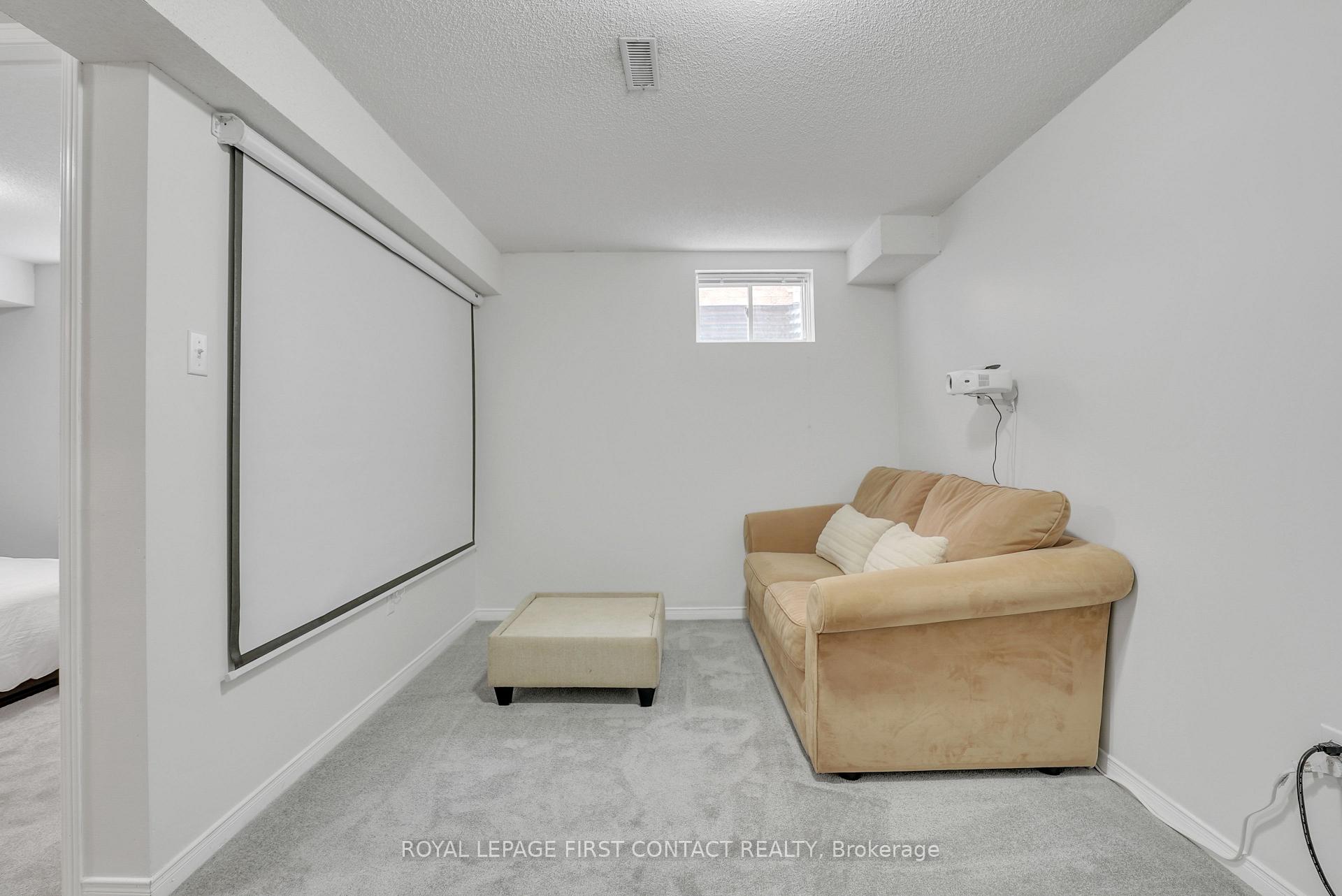 Photo 27 of 26 Drake Drive, Barrie, Painswick South — HOMEH