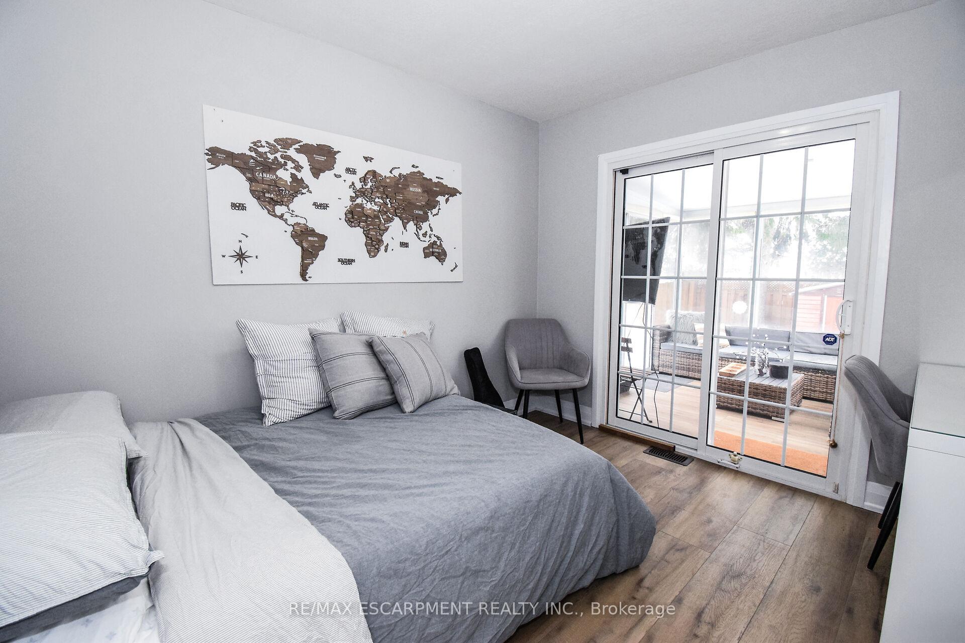 Photo 24 of 176 East 43RD Street, Hamilton, Sunninghill — HOMEH