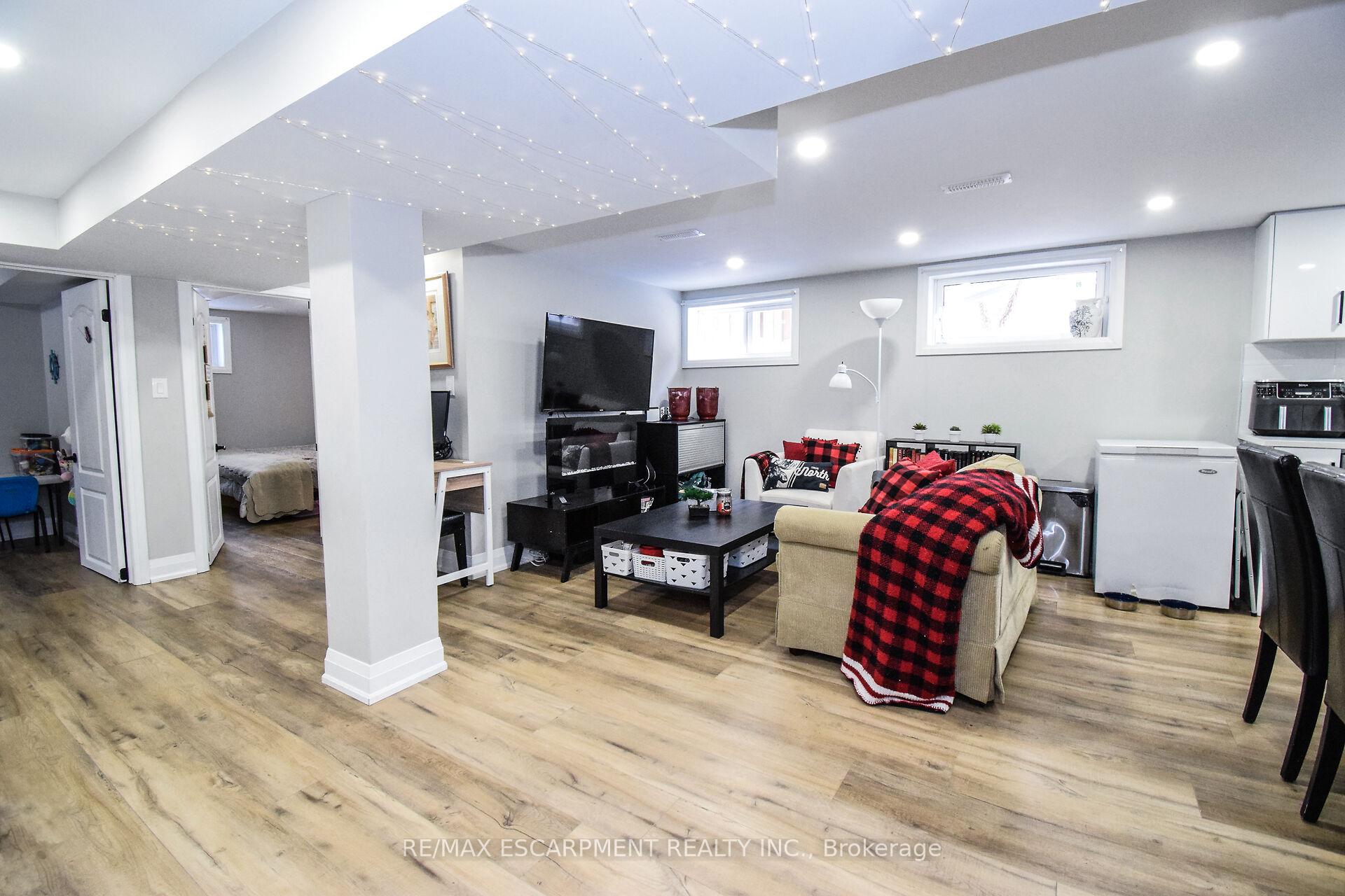 Photo 29 of 176 East 43RD Street, Hamilton, Sunninghill — HOMEH