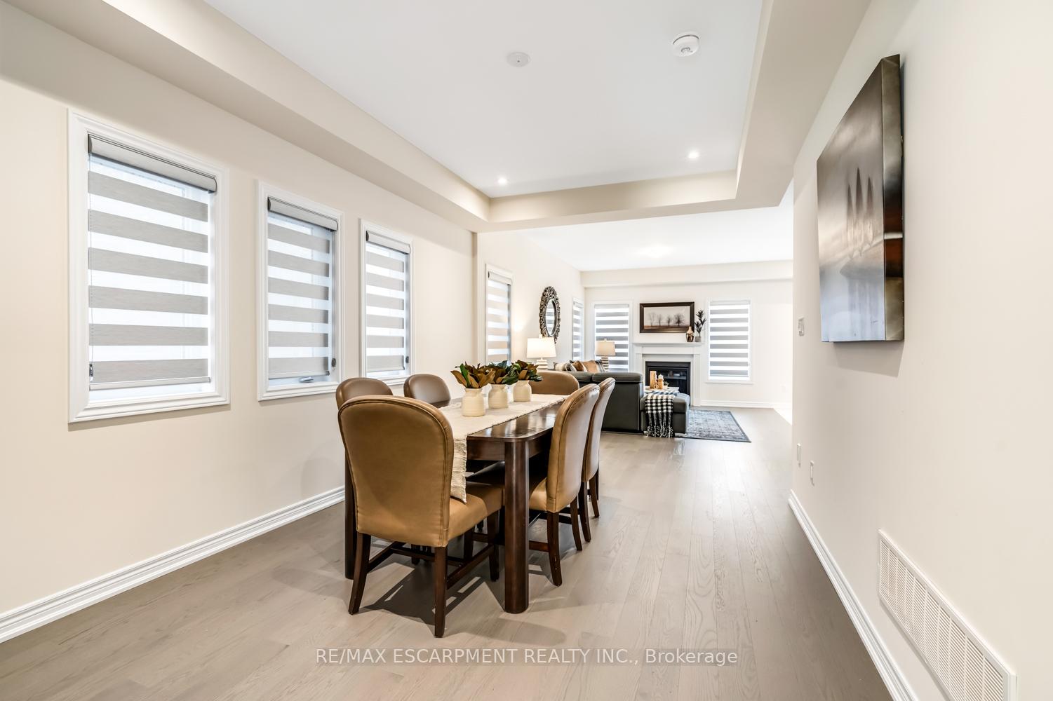 Photo 6 of 3916 Koenig Road, Burlington, Alton — HOMEH