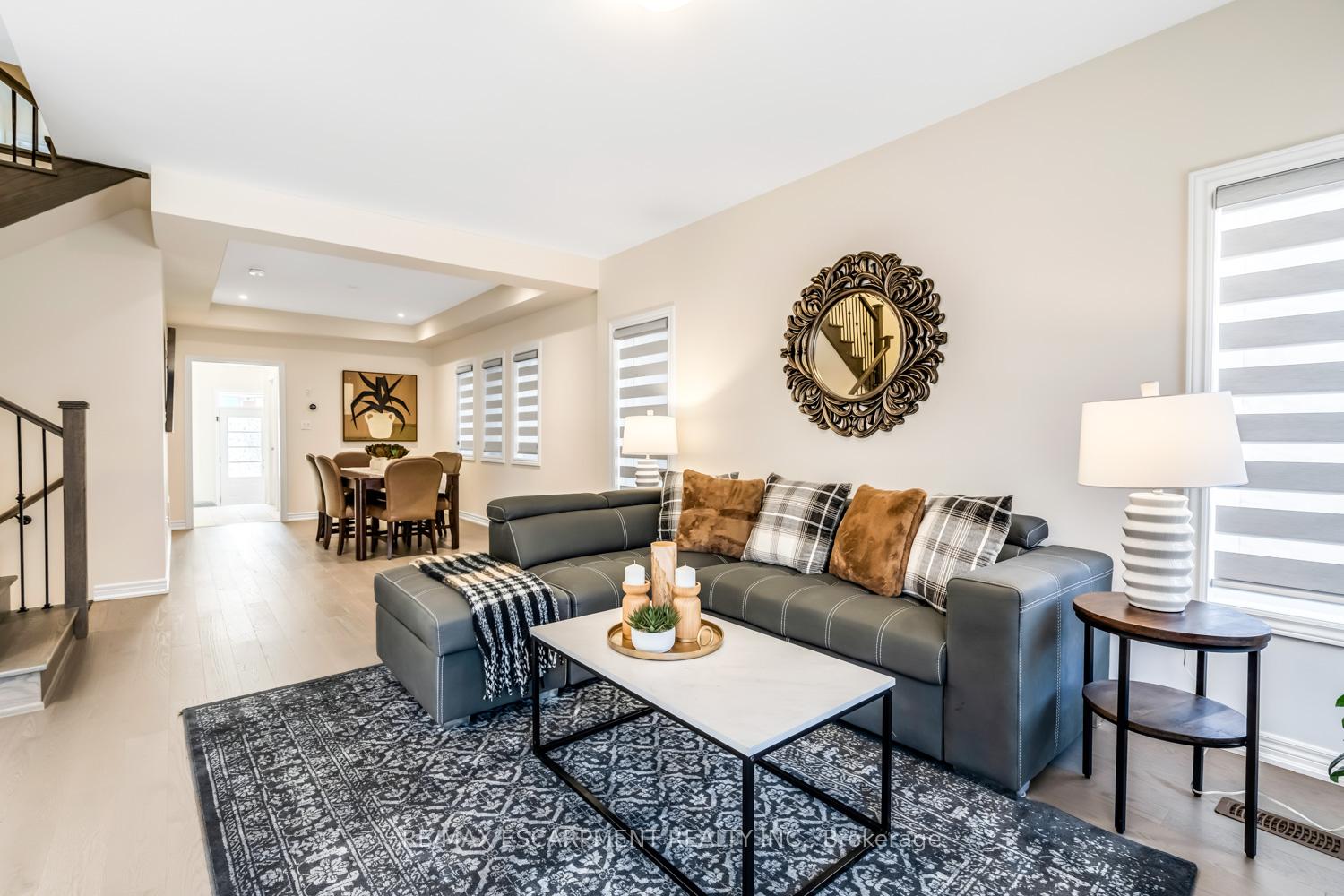 Photo 10 of 3916 Koenig Road, Burlington, Alton — HOMEH