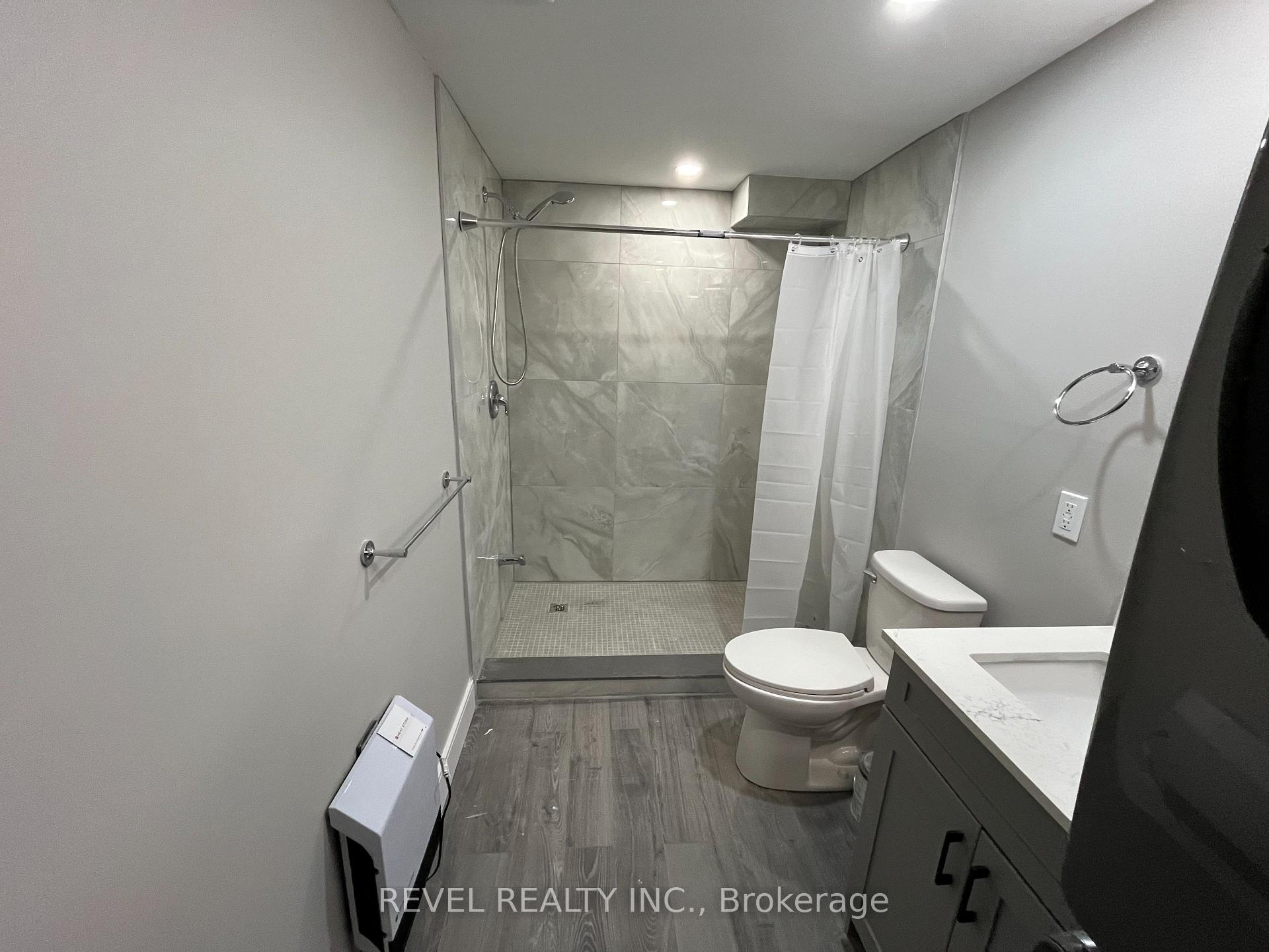 Photo 5 of 324 St Vincent Street, Barrie, Wellington — HOMEH