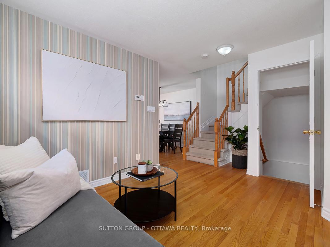 Photo 7 of 29 Alameda Way, Ottawa, Barrhaven - Longfields — HOMEH