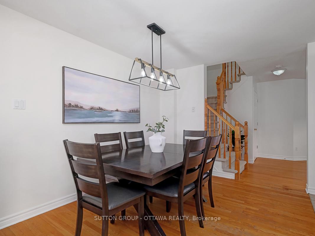 Photo 8 of 29 Alameda Way, Ottawa, Barrhaven - Longfields — HOMEH