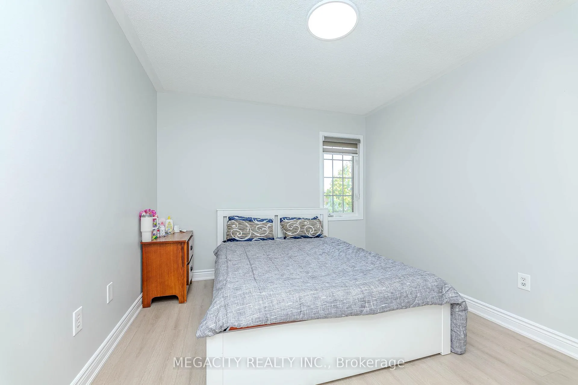 Photo 30 of 6 Linderwood Drive, Brampton, Fletcher's Meadow — HOMEH