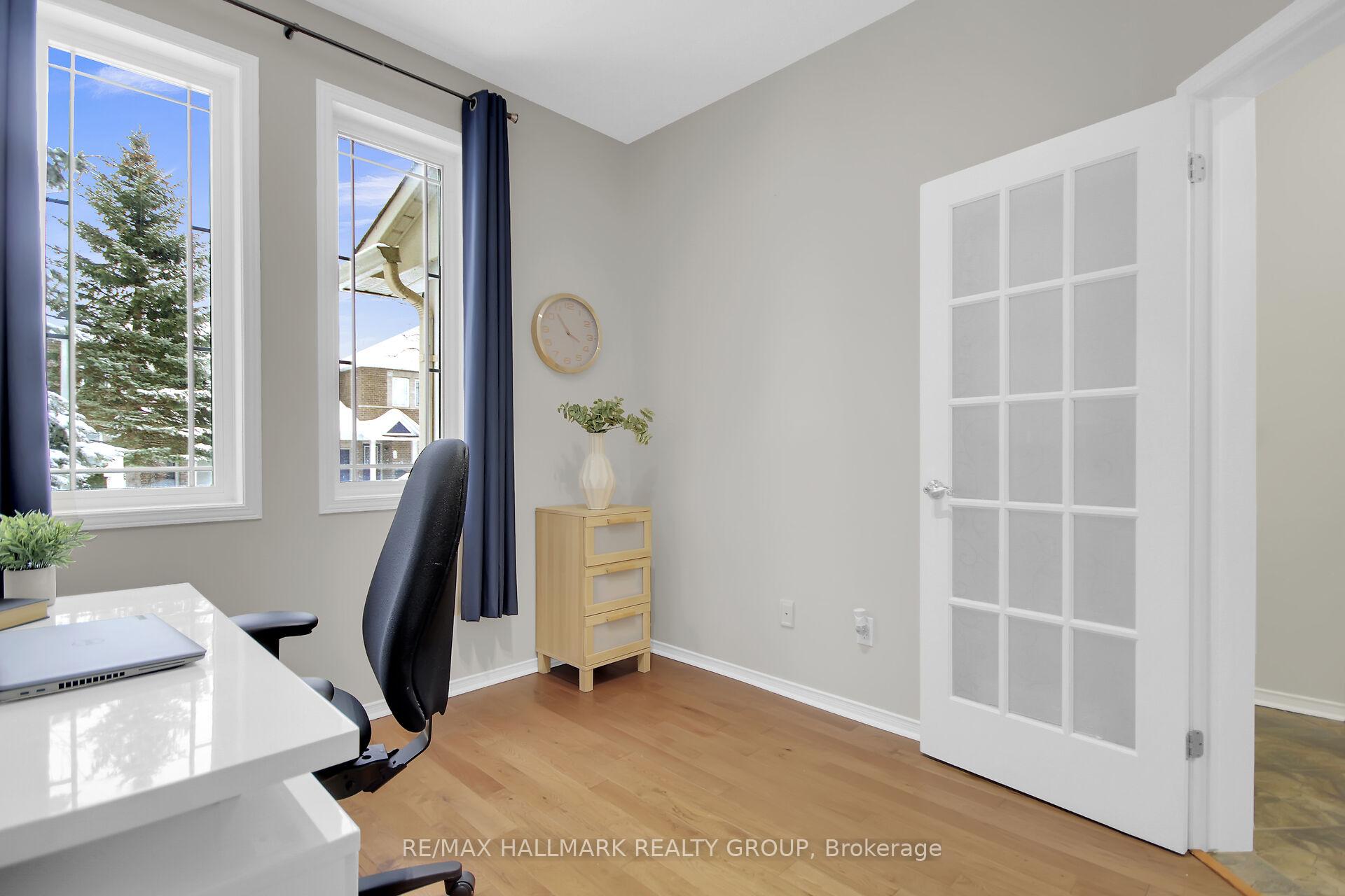 Photo 5 of 14 Collington Street, Ottawa, Barrhaven East — HOMEH