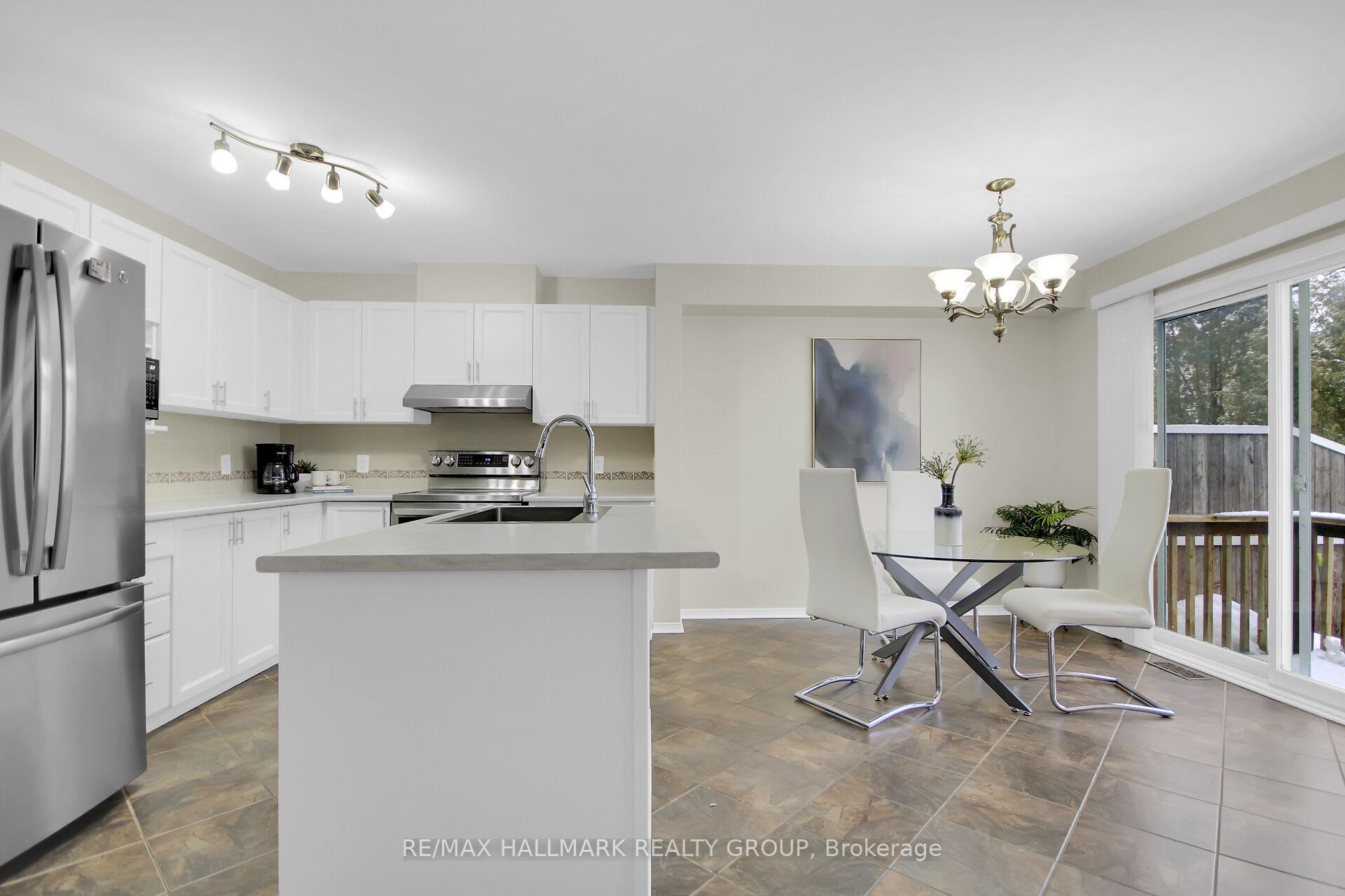 Photo 14 of 14 Collington Street, Ottawa, Barrhaven East — HOMEH