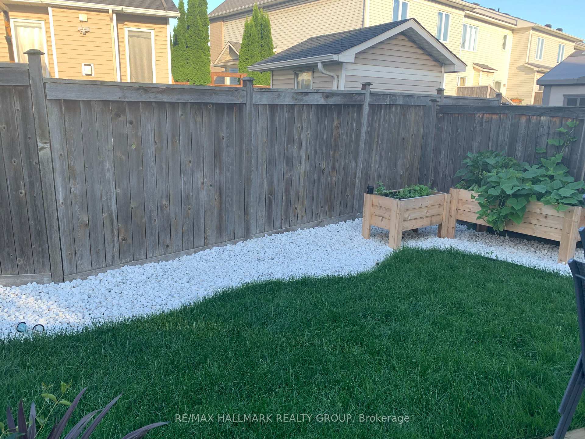 Photo 36 of 14 Collington Street, Ottawa, Barrhaven East — HOMEH