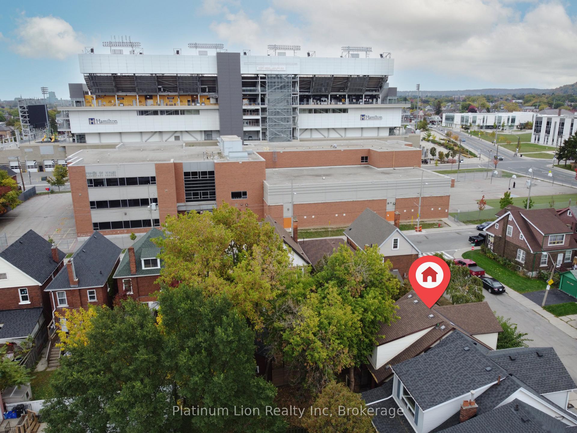 Photo 9 of 97 Somerset Avenue, Hamilton, Stipley — HOMEH
