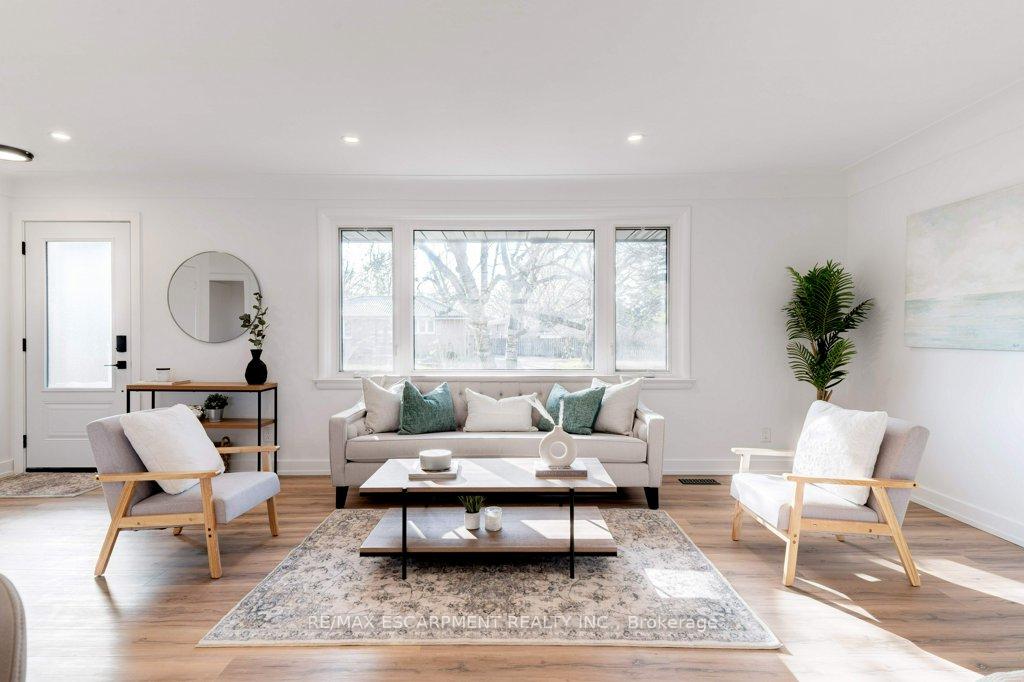 Photo 7 of 5470 Randolph Crescent, Burlington, Appleby — HOMEH