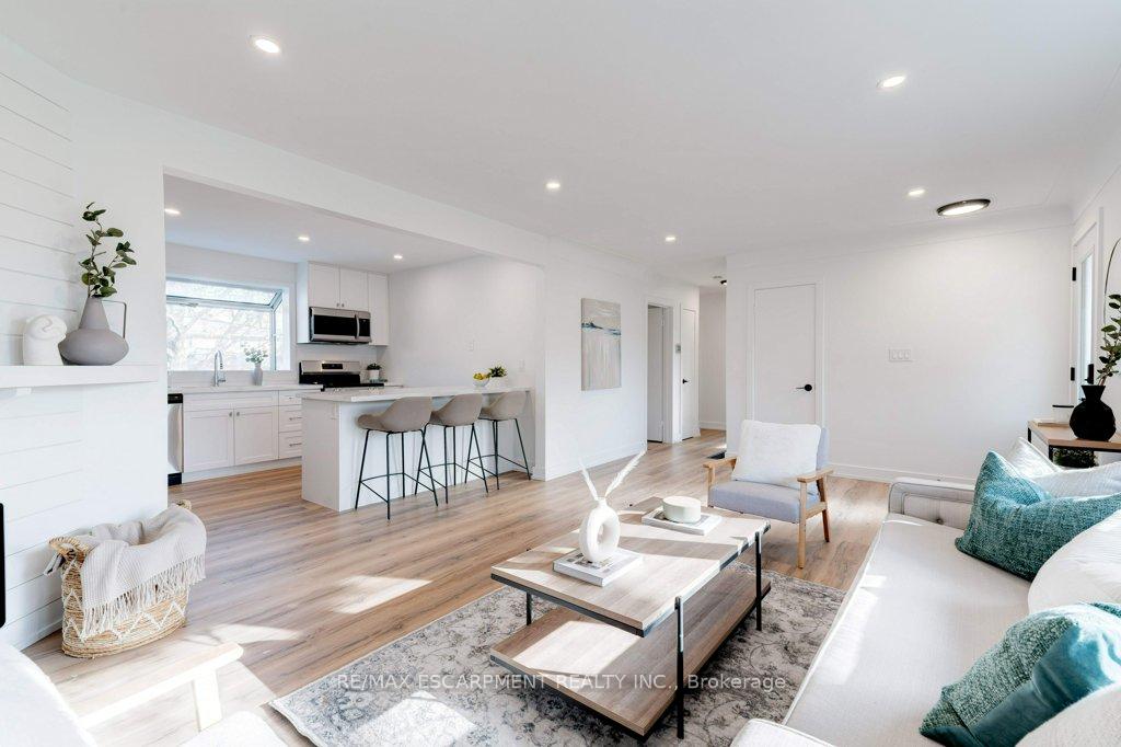 Photo 8 of 5470 Randolph Crescent, Burlington, Appleby — HOMEH