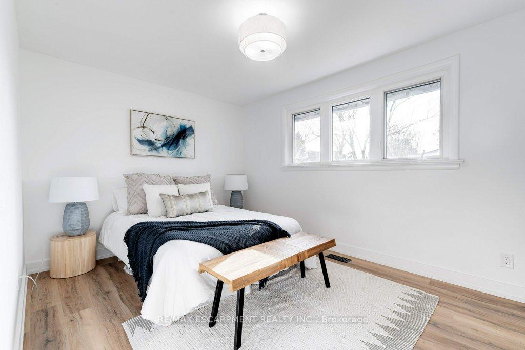 Photo 19 of 5470 Randolph Crescent, Burlington, Appleby — HOMEH