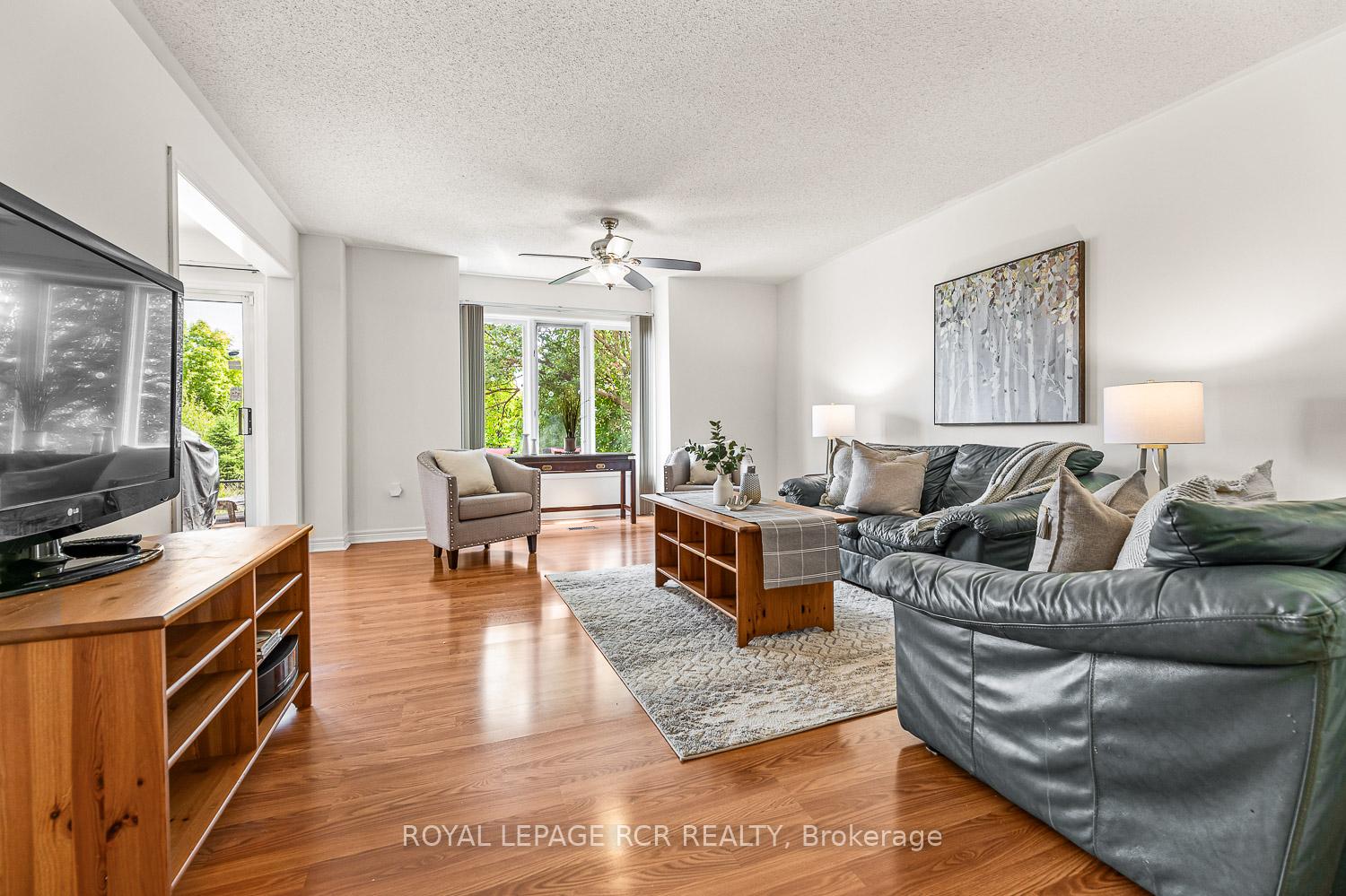 Photo 7 of 198 Pressed Brick Drive, Brampton, Brampton North — HOMEH