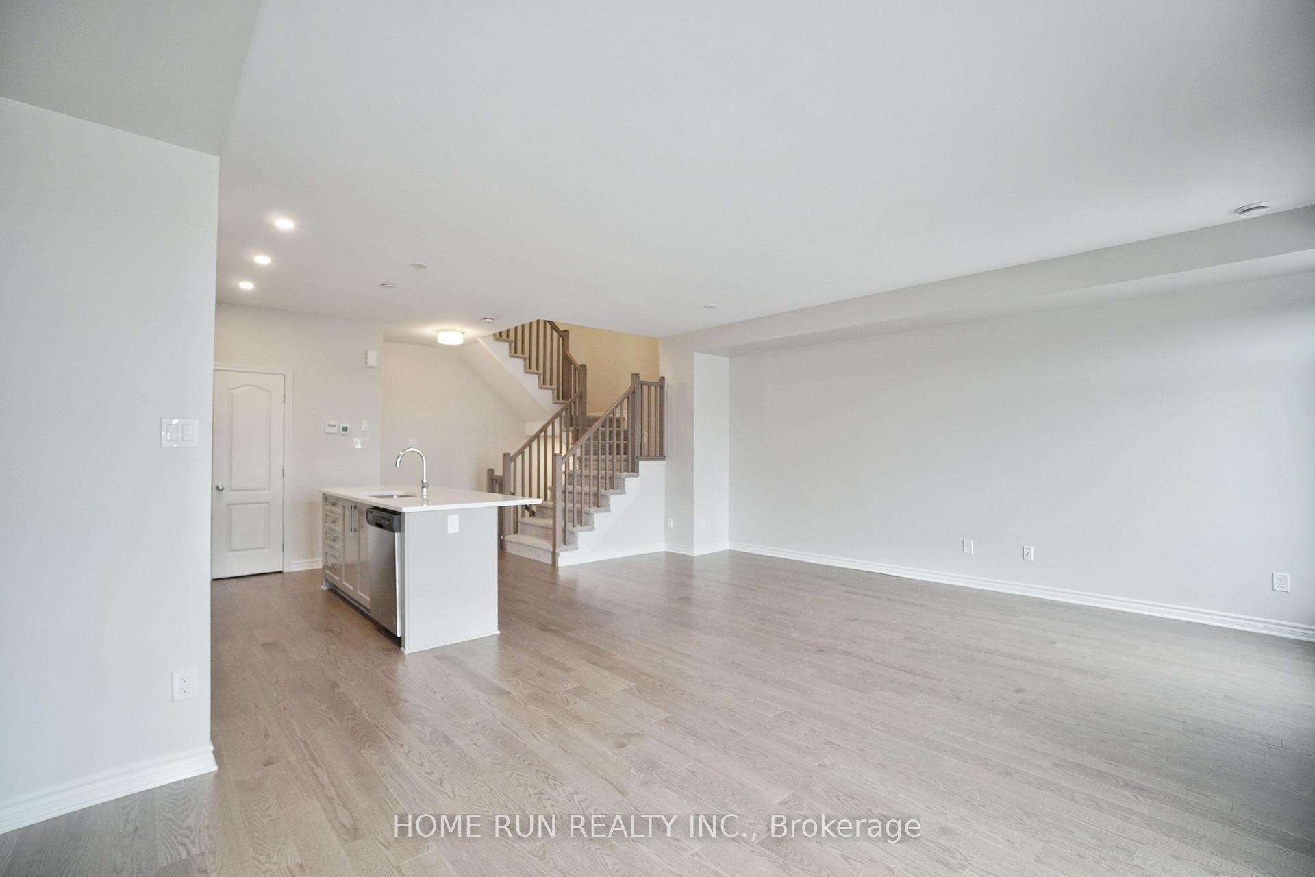 Photo 8 of 211 Pastel Way, Ottawa, Barrhaven - Half Moon Bay — HOMEH