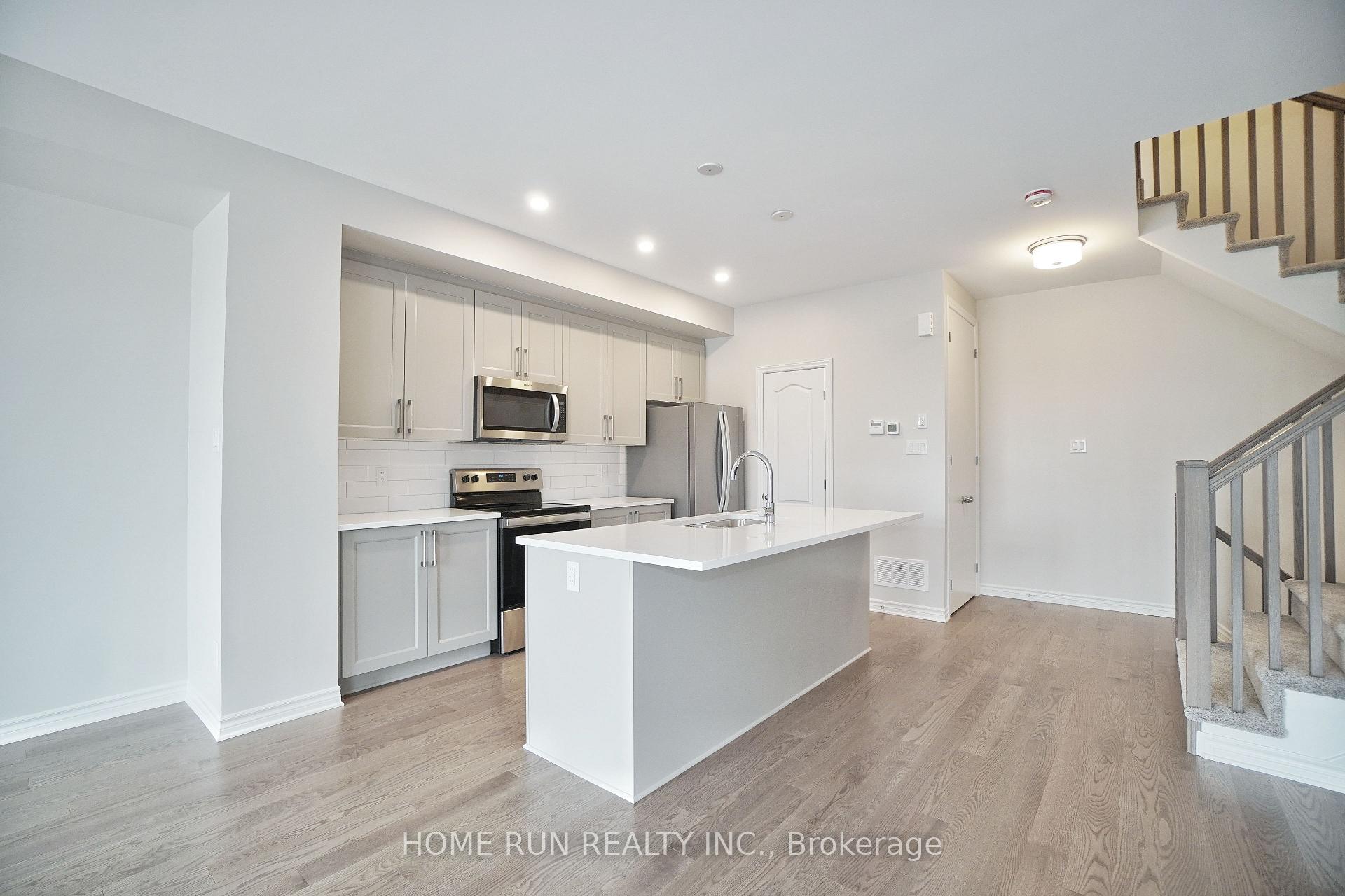 Photo 9 of 211 Pastel Way, Ottawa, Barrhaven - Half Moon Bay — HOMEH