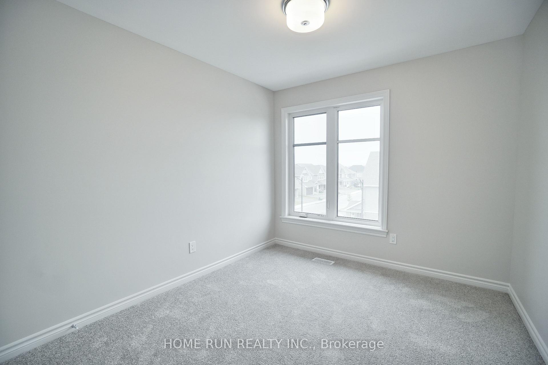 Photo 12 of 211 Pastel Way, Ottawa, Barrhaven - Half Moon Bay — HOMEH