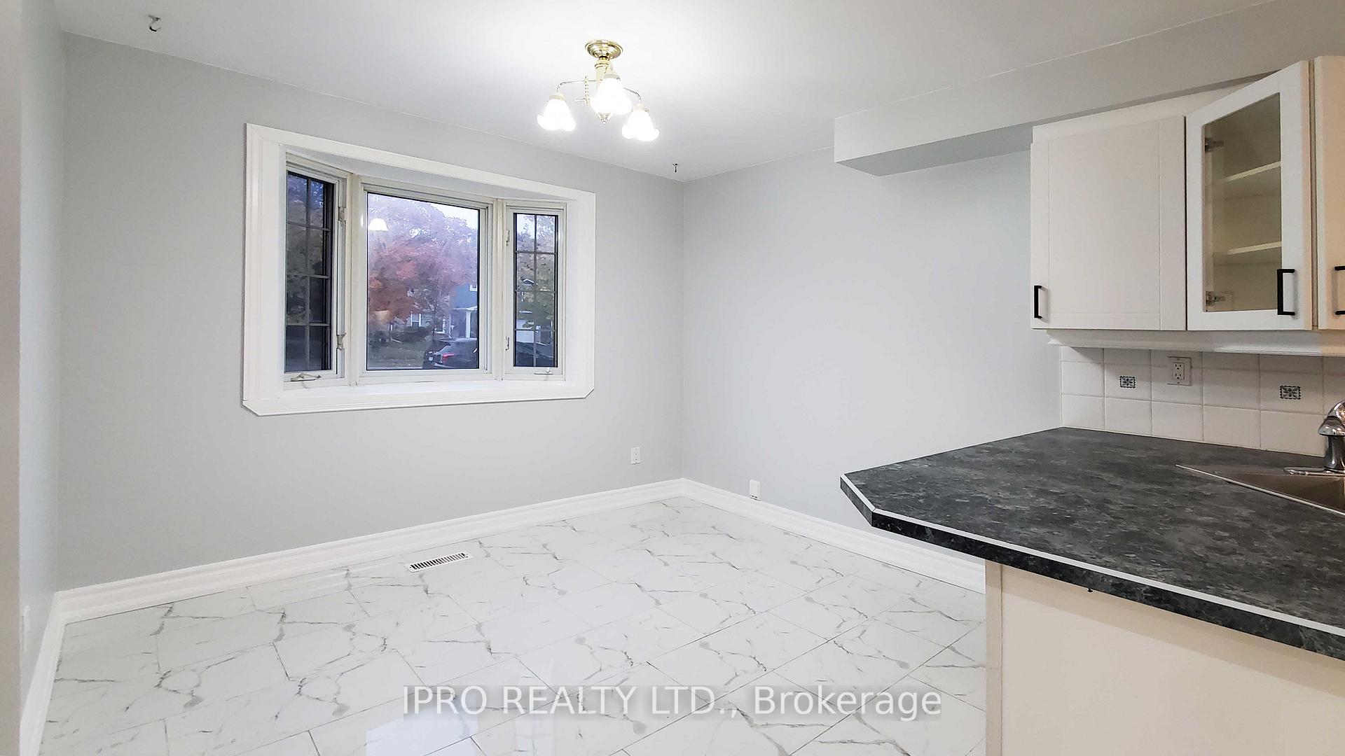Photo 9 of 1222 Cherrydown Drive, Oshawa, Donevan — HOMEH