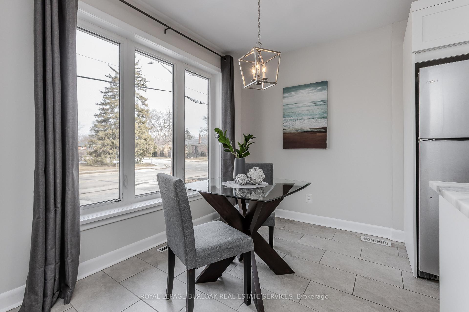 Photo 9 of 2290 Woodward Avenue, Burlington, Brant — HOMEH