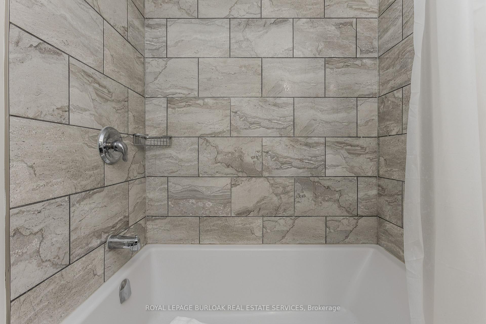 Photo 22 of 2290 Woodward Avenue, Burlington, Brant — HOMEH