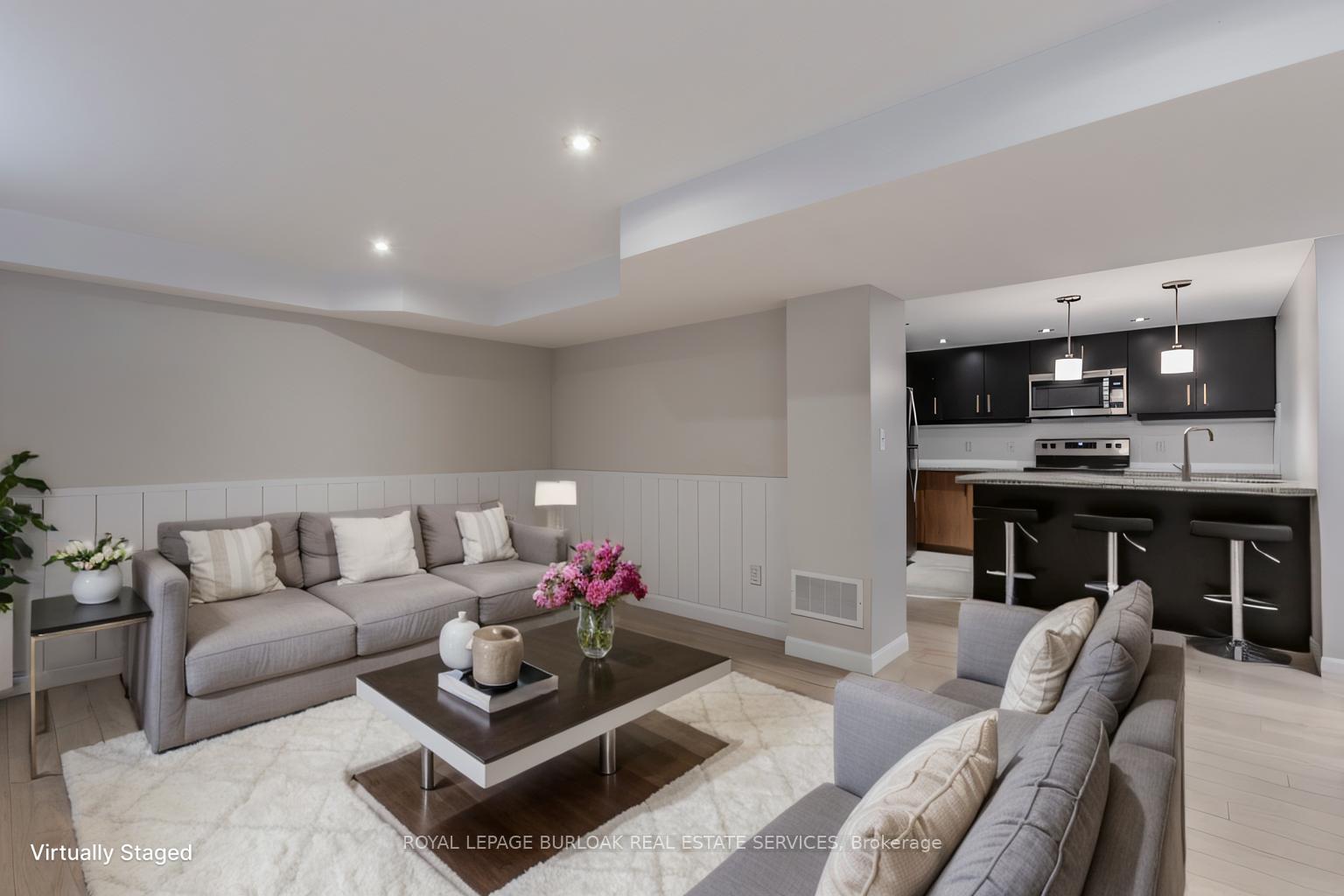Photo 29 of 2290 Woodward Avenue, Burlington, Brant — HOMEH