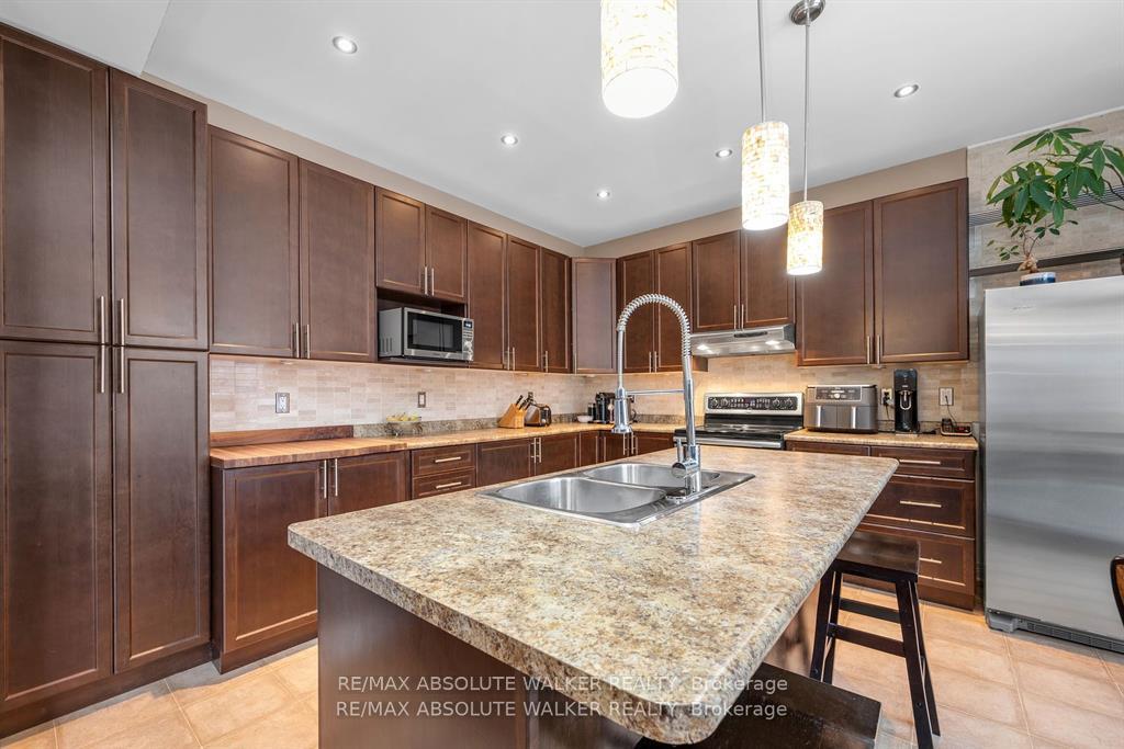 Photo 16 of 583 Bidwell Street, Ottawa, Barrhaven - Cedargrove/Fraserdale — HOMEH