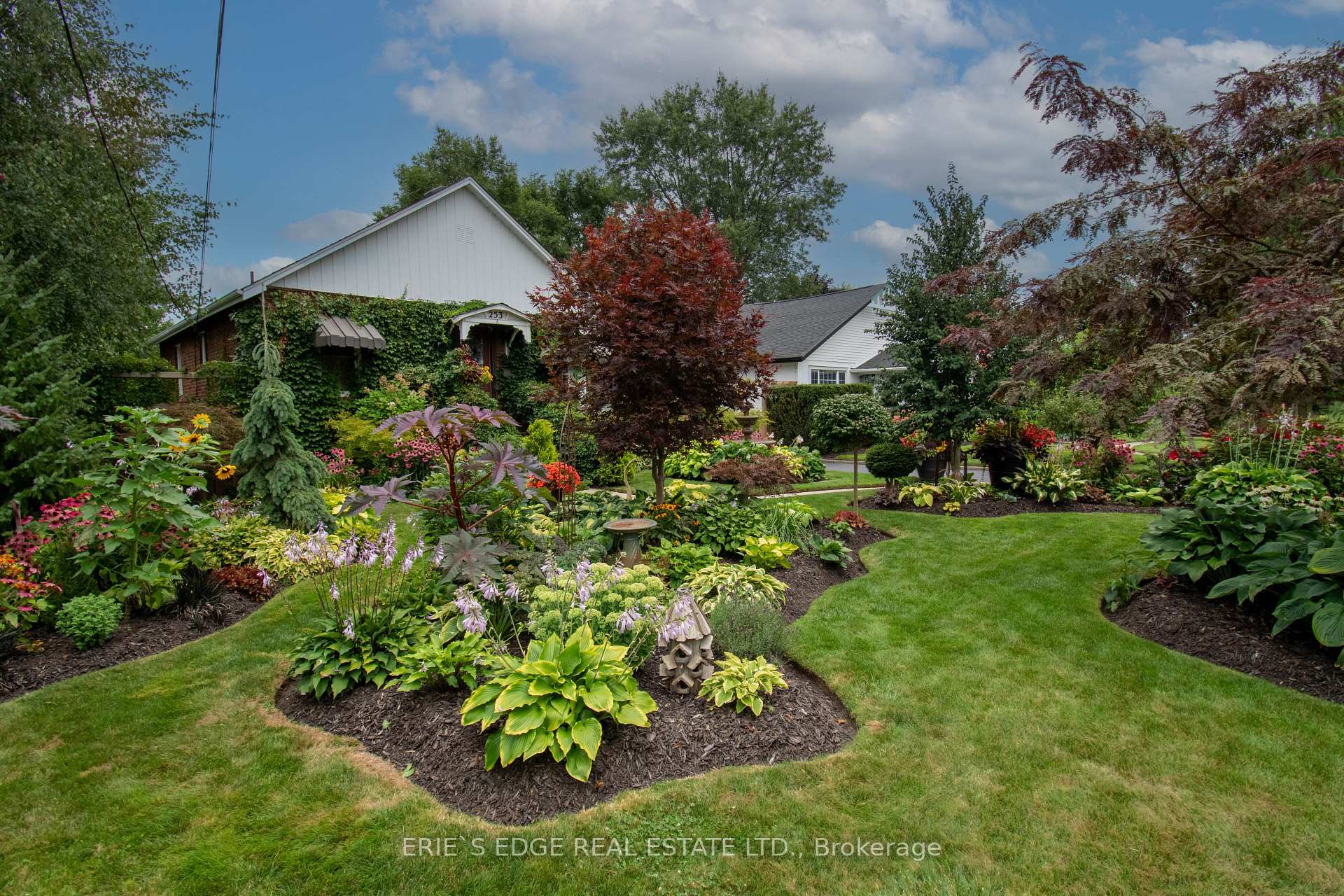 Photo 4 of 253 John Street S, Aylmer — HOMEH