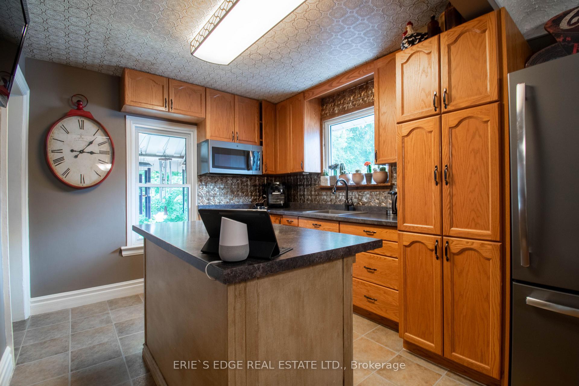 Photo 12 of 253 John Street S, Aylmer — HOMEH