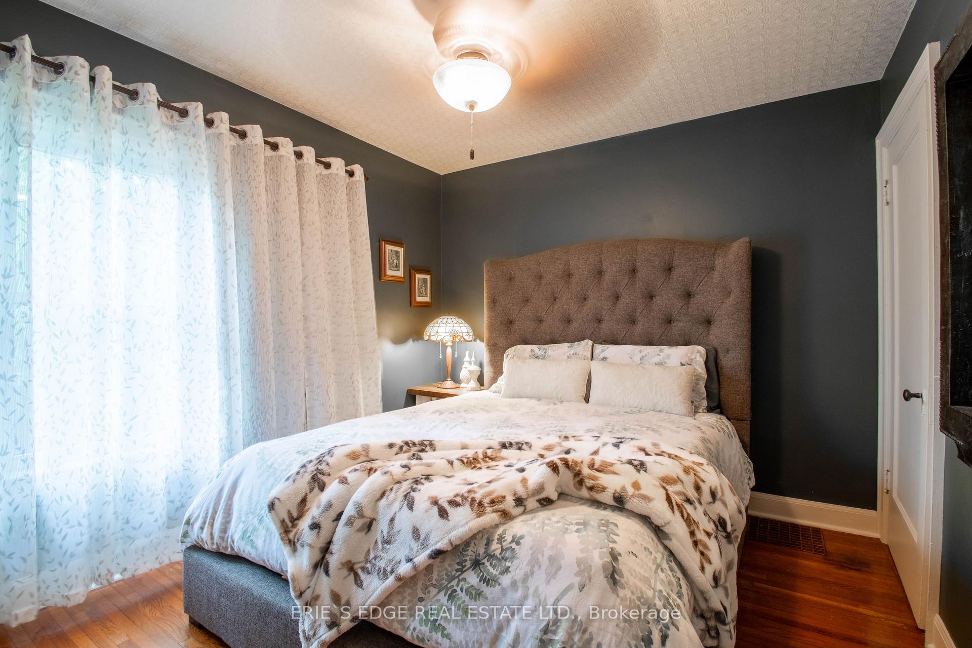 Photo 17 of 253 John Street S, Aylmer — HOMEH
