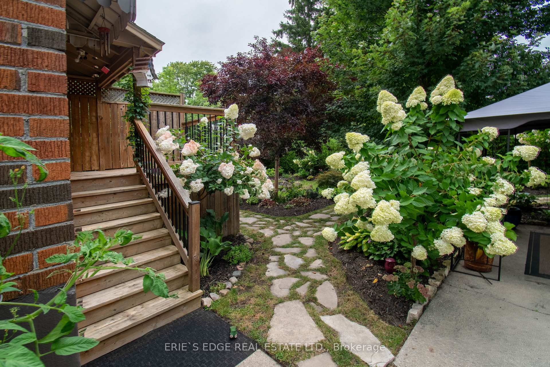 Photo 24 of 253 John Street S, Aylmer — HOMEH