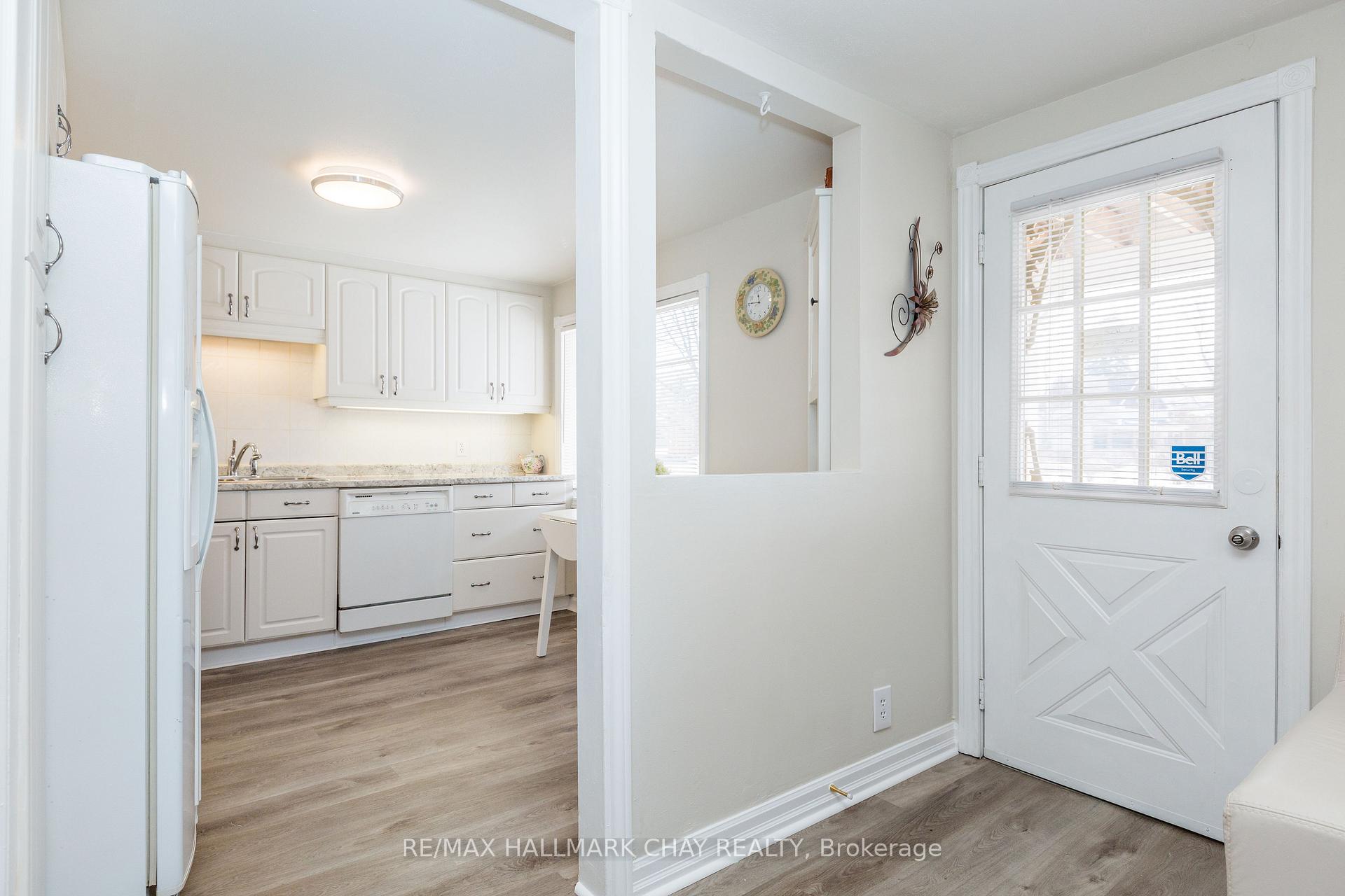 Photo 13 of 4 Dufferin Street, Barrie, Sanford — HOMEH