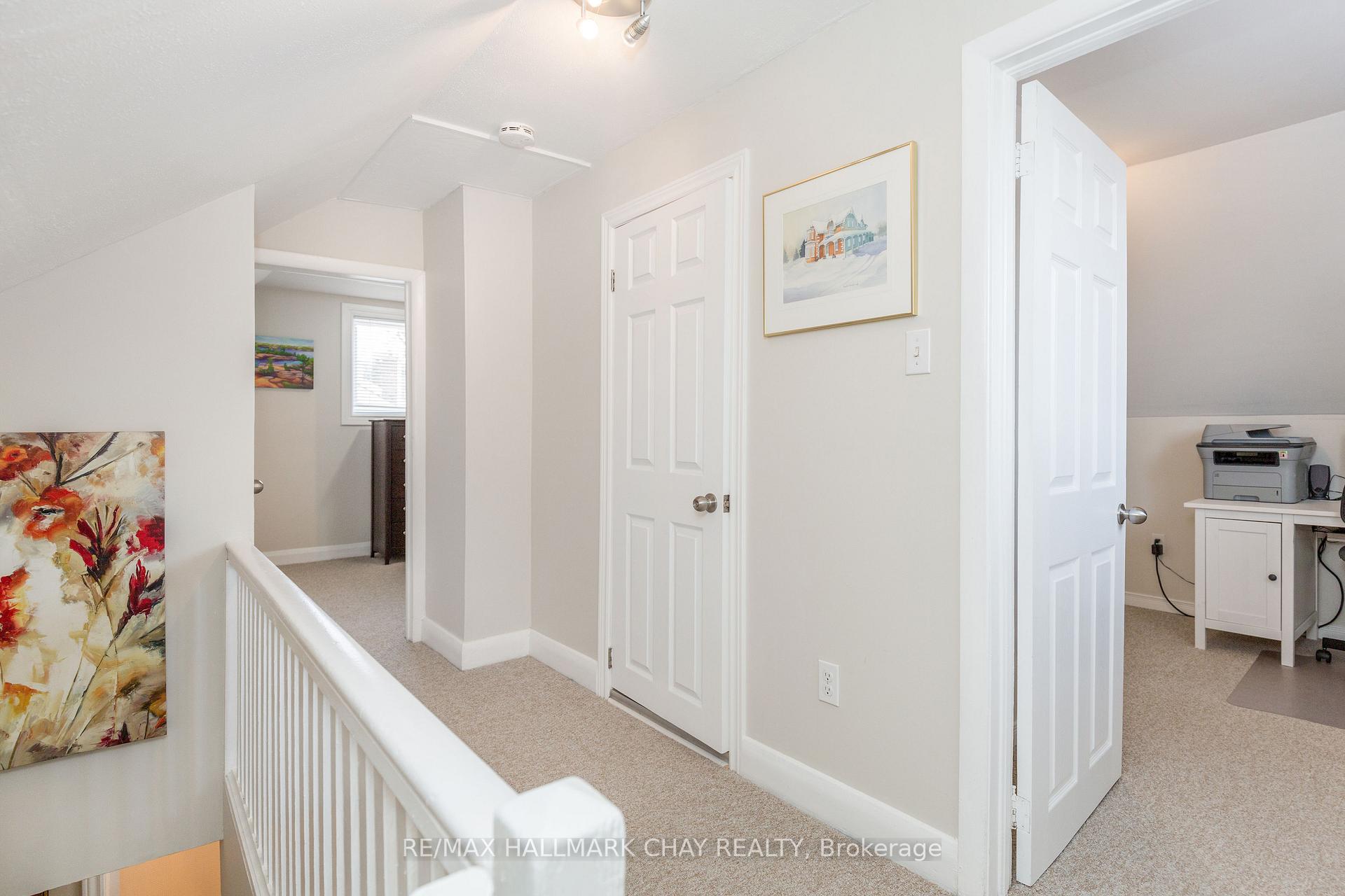Photo 25 of 4 Dufferin Street, Barrie, Sanford — HOMEH