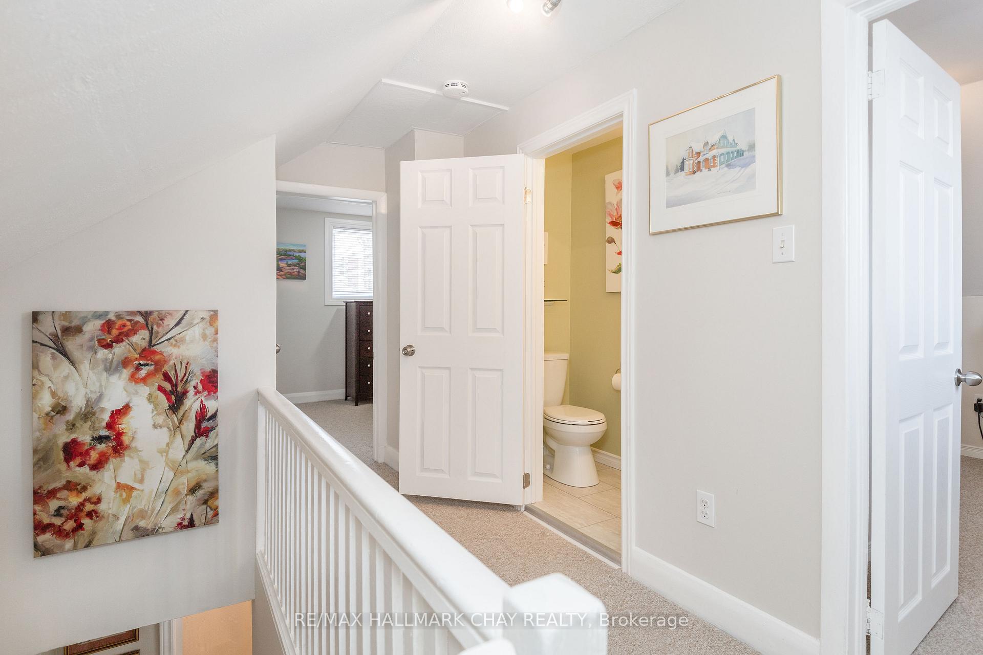 Photo 26 of 4 Dufferin Street, Barrie, Sanford — HOMEH