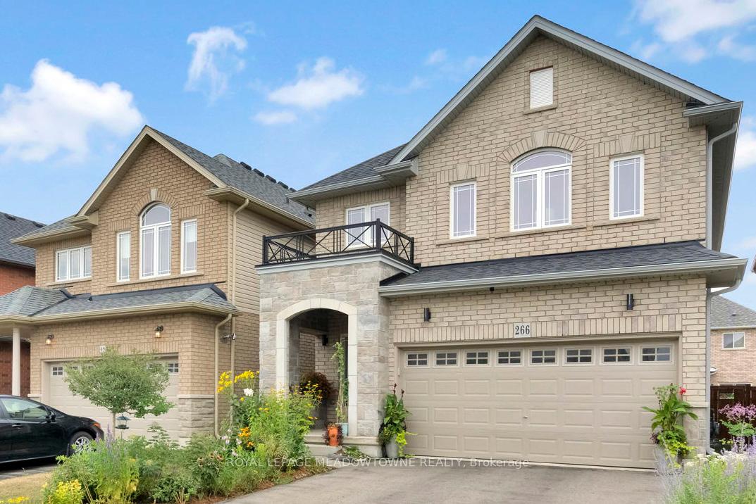 Photo 1 of 266 Dalgleish Trail, Hamilton, Hannon — HOMEH