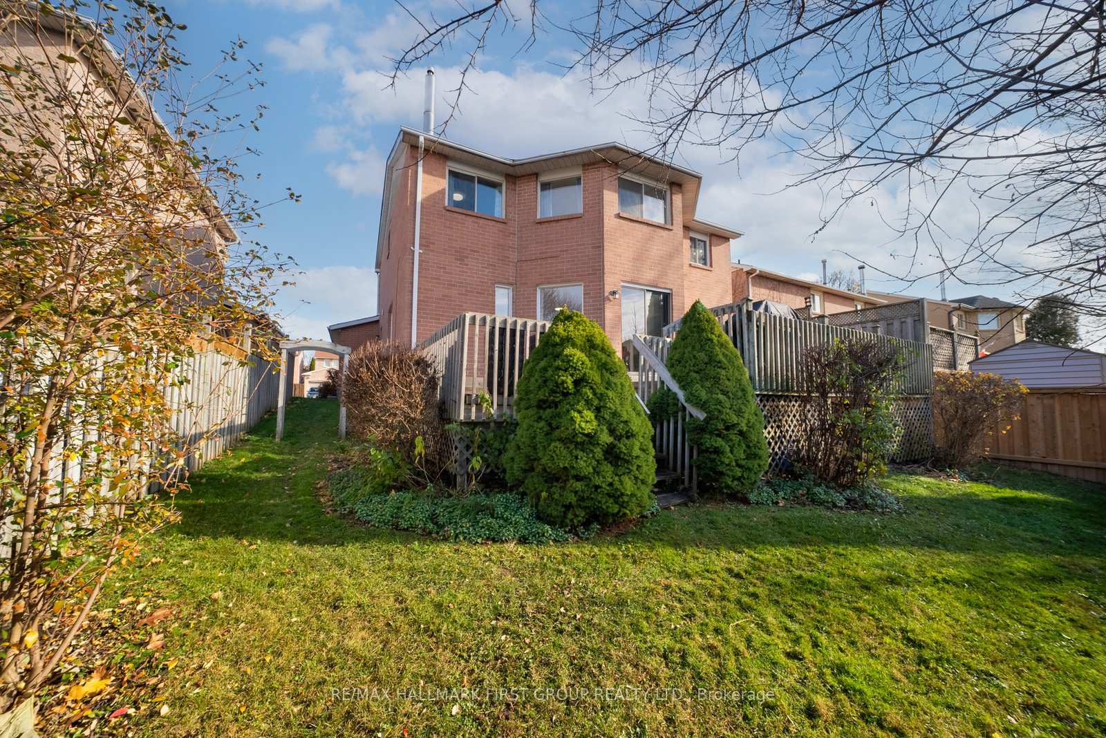 Photo 28 of 581 Whistler Drive, Oshawa, Northglen — HOMEH