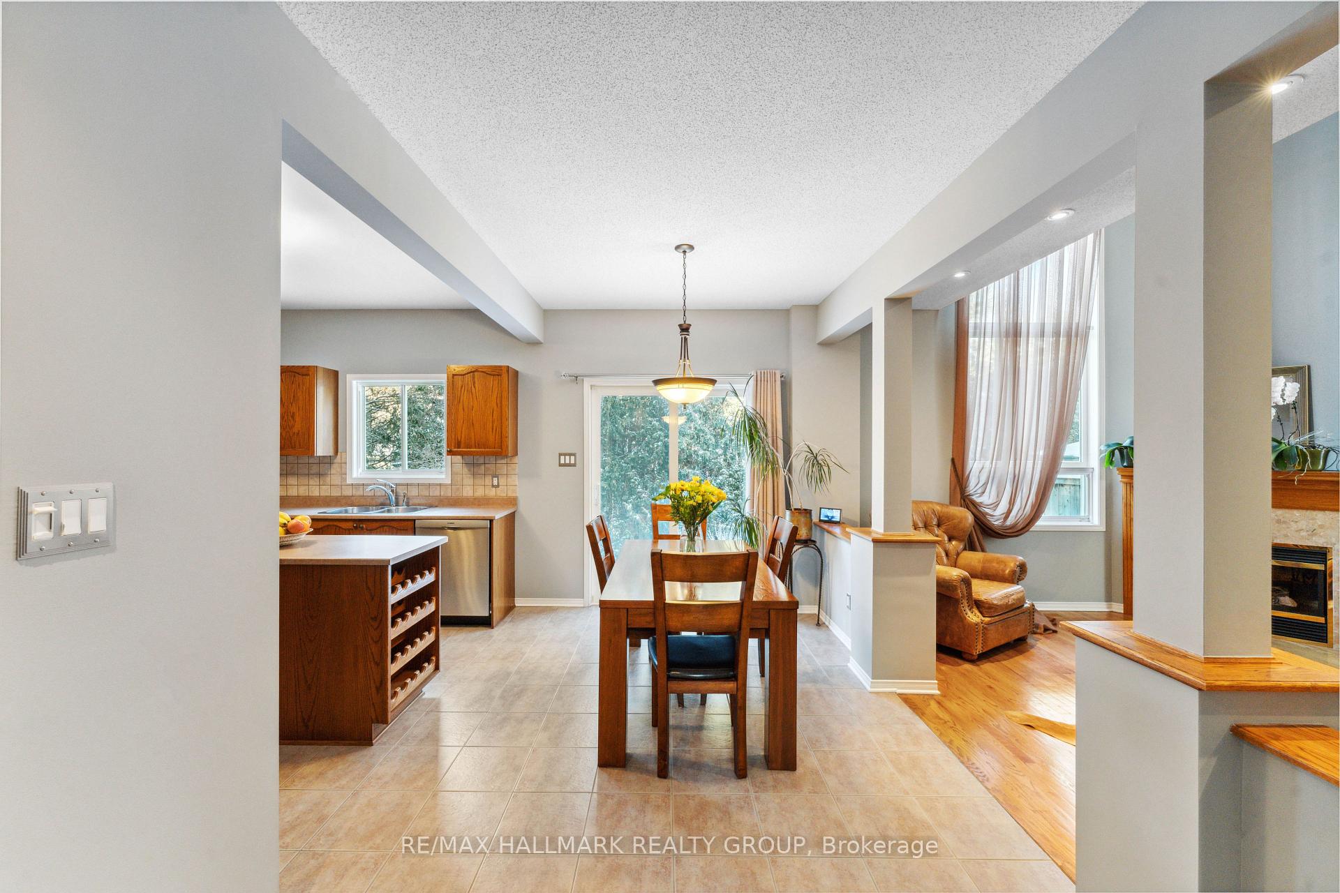 Photo 13 of 3 North Harrow Drive, Ottawa, Barrhaven - Longfields — HOMEH