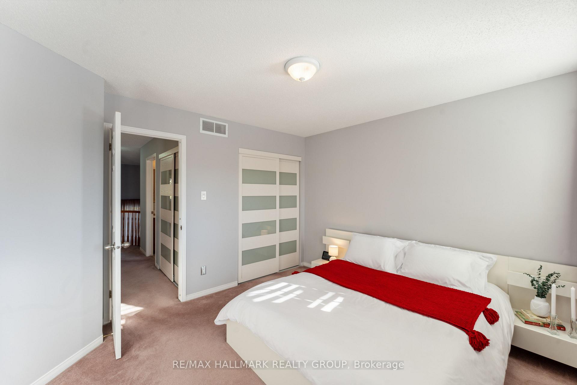 Photo 24 of 3 North Harrow Drive, Ottawa, Barrhaven - Longfields — HOMEH