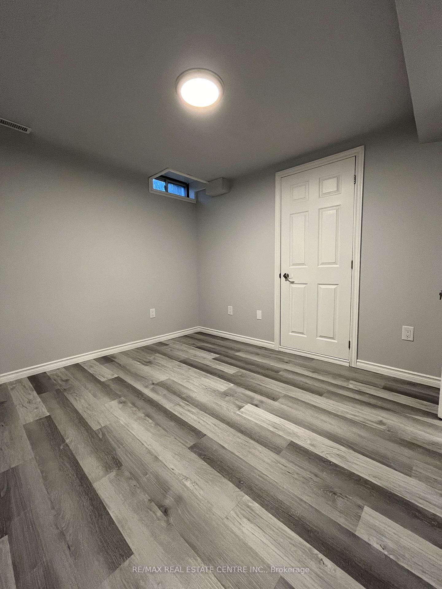 Photo 5 of 20 Hulley Crescent, Ajax, South East — HOMEH