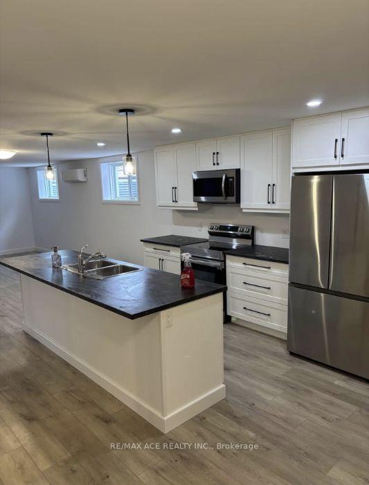 Photo 4 of 64 Hastings Park Drive, Belleville, Belleville Ward — HOMEH