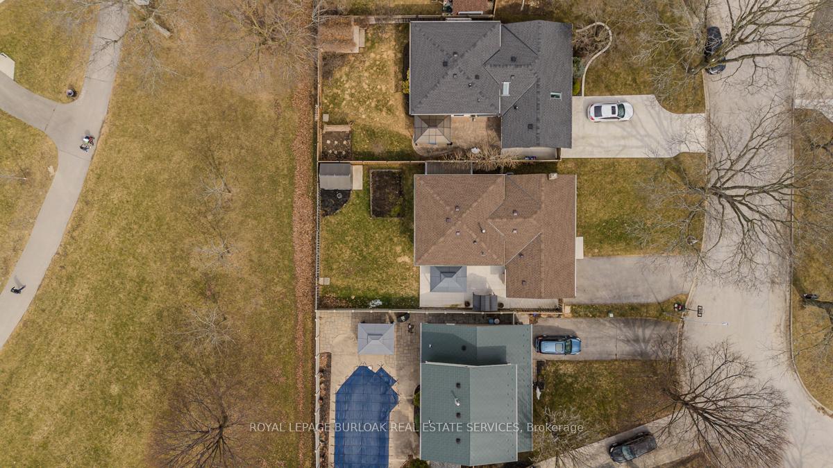 Photo 4 of 1358 Sycamore Drive, Burlington, Palmer — HOMEH