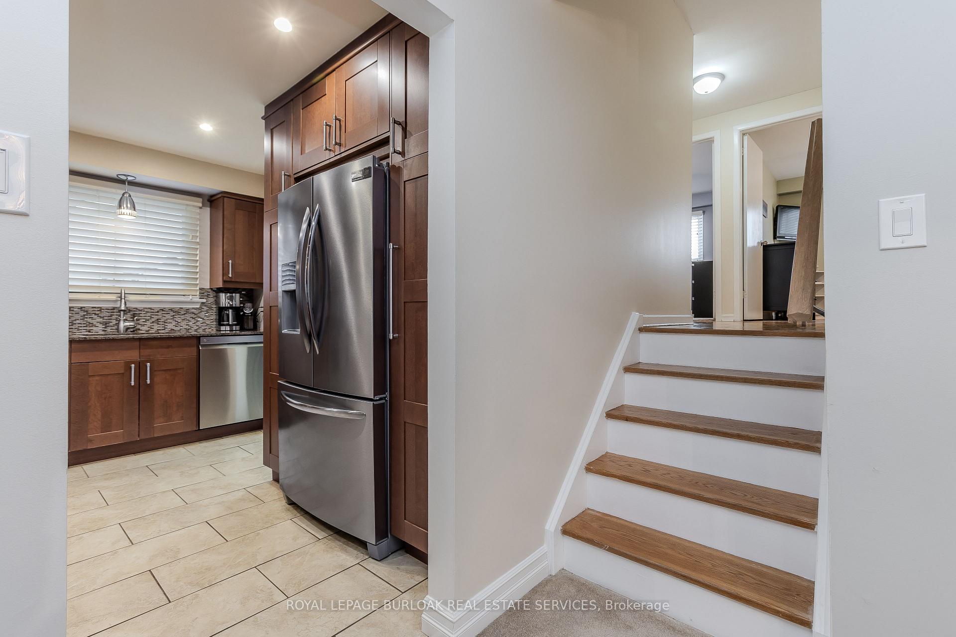 Photo 22 of 1358 Sycamore Drive, Burlington, Palmer — HOMEH
