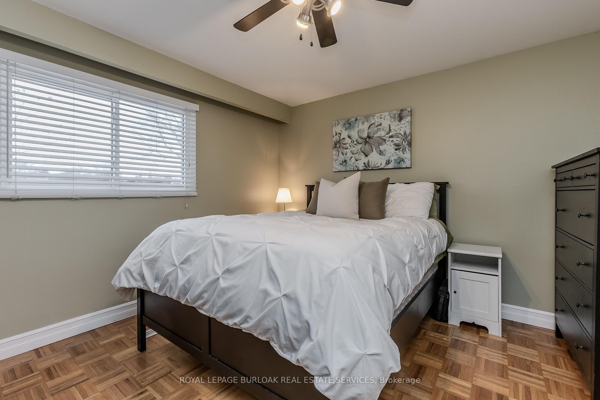 Photo 24 of 1358 Sycamore Drive, Burlington, Palmer — HOMEH