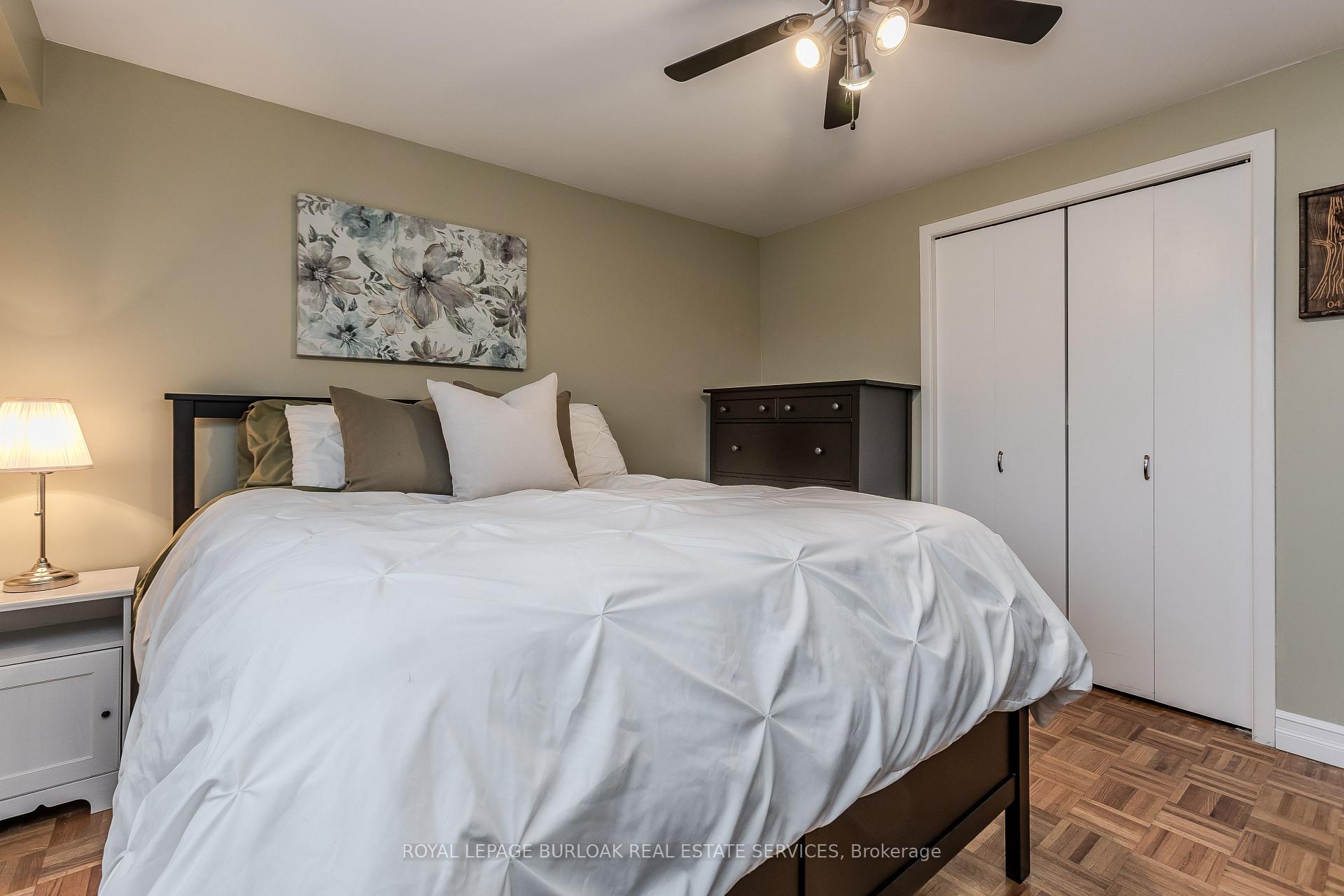 Photo 25 of 1358 Sycamore Drive, Burlington, Palmer — HOMEH