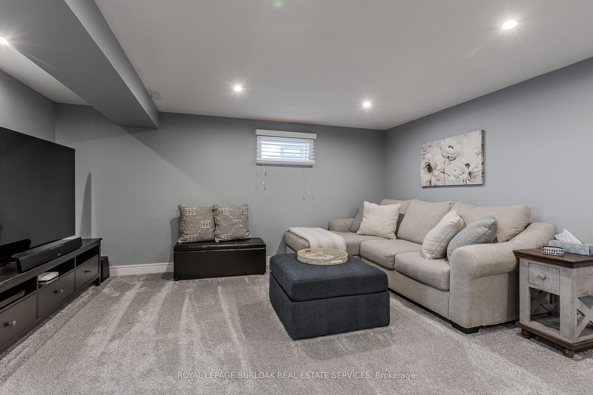 Photo 33 of 1358 Sycamore Drive, Burlington, Palmer — HOMEH