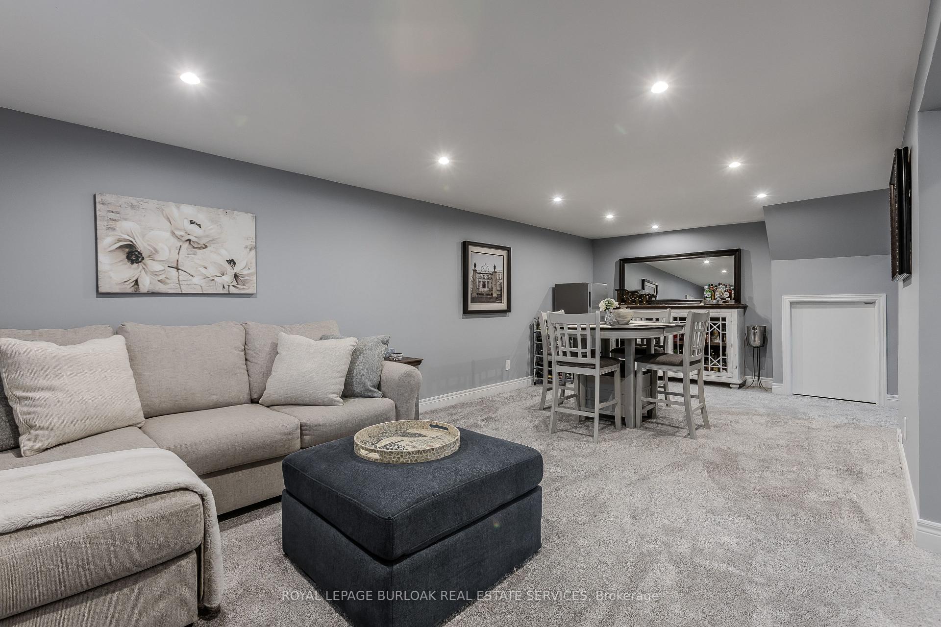 Photo 34 of 1358 Sycamore Drive, Burlington, Palmer — HOMEH