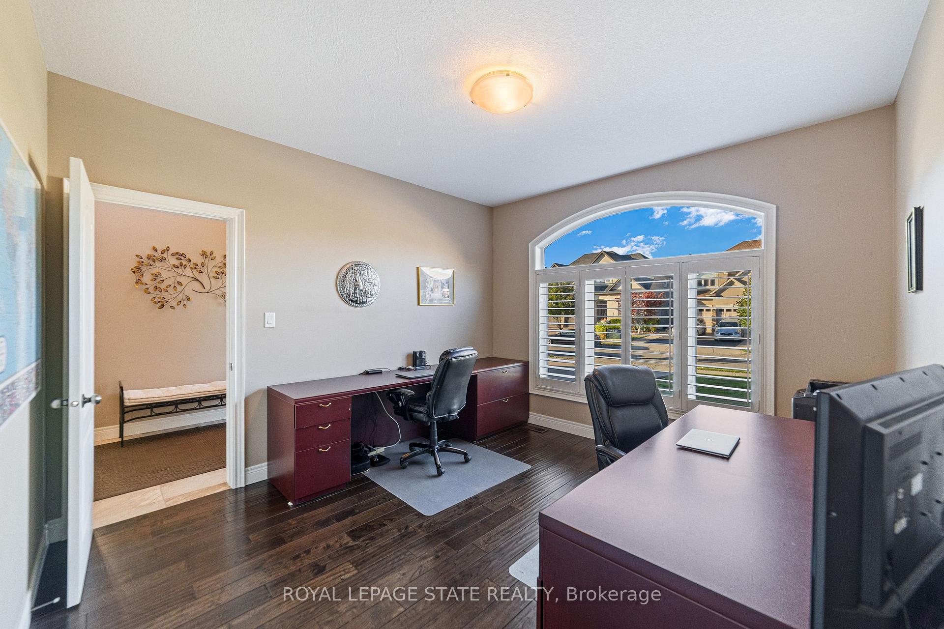 Photo 5 of 188 Mother's Street, Hamilton, Rural Glanbrook — HOMEH